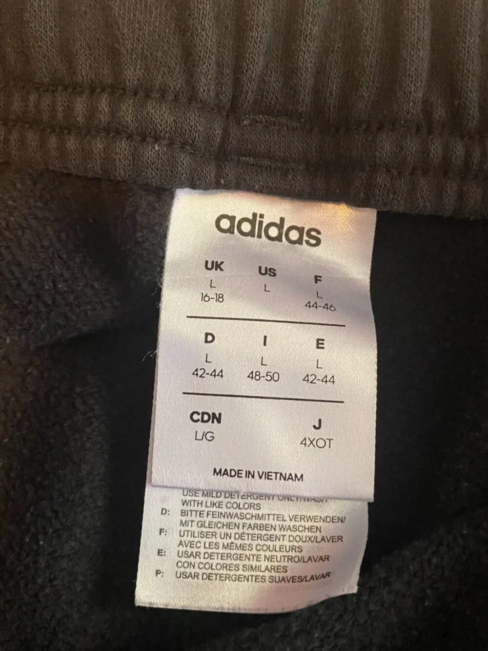 adidas joggers color